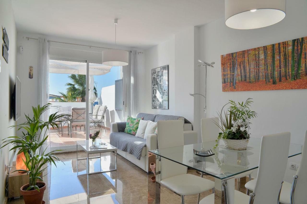 Urbanizacion Galera Sun Apartman Estepona Kültér fotó